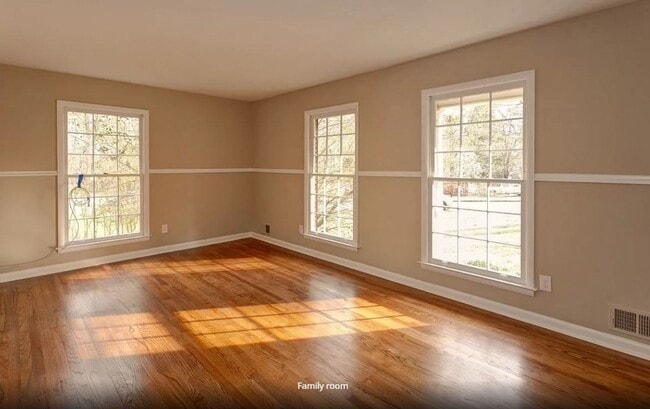 Building Photo - 3146 Friar Tuck Way