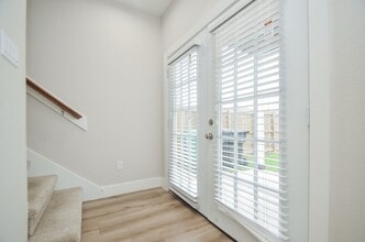 Building Photo - 4511 Reed Rd