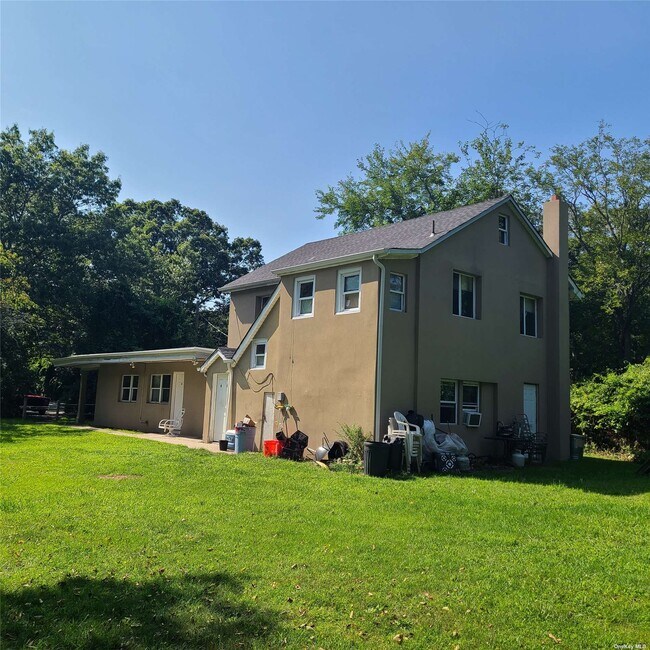 Foto del edificio - 118 Oak Ave