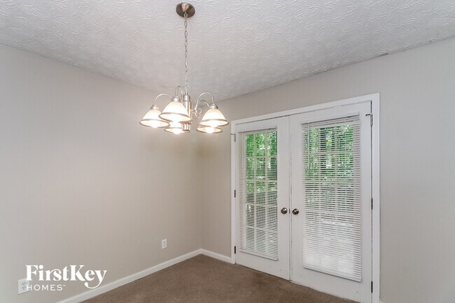 Foto del edificio - 6130 Brook Ln