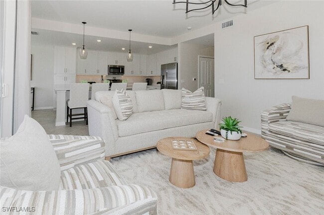 Foto del edificio - 5527 Double Eagle Cir