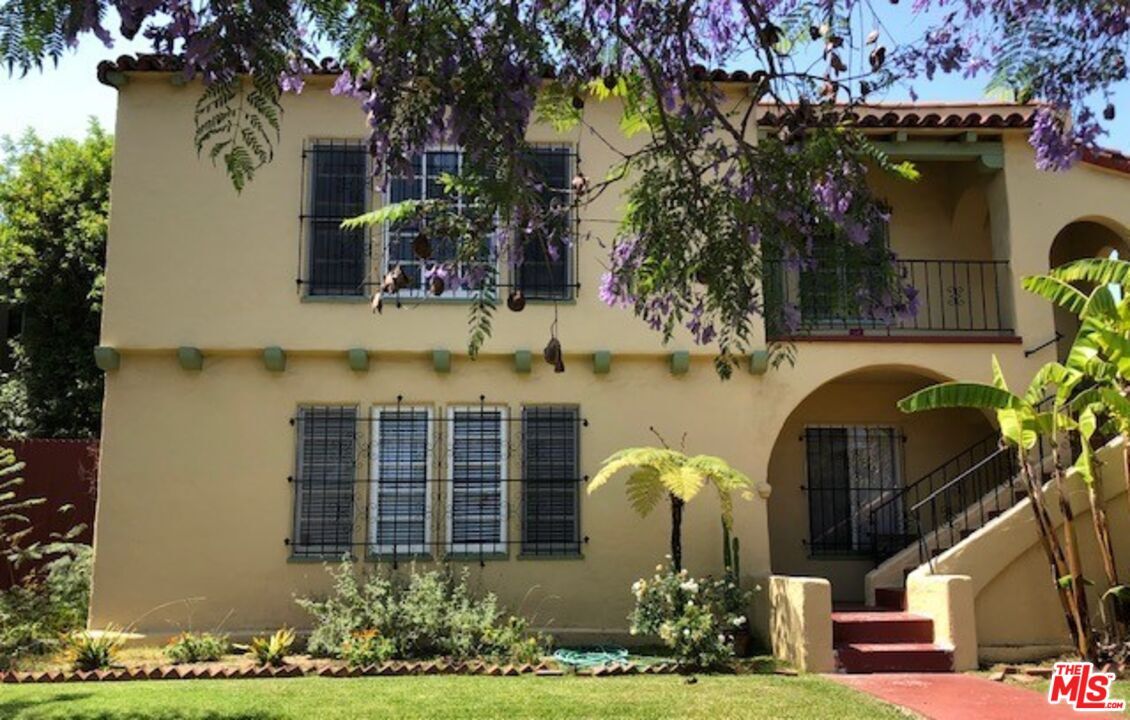 6078 Pickford St, Los Angeles, CA 90035 House for Rent in Los Angeles