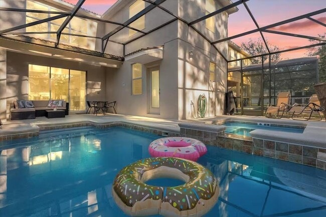 Building Photo - 8802 Bamboo Palm Ct