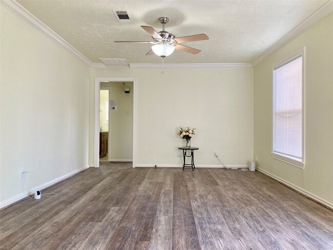 Building Photo - 7125 Goforth St