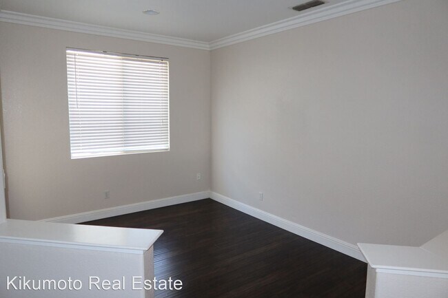 Building Photo - 3 br, 2 bath House - 9869 Nestling Circle