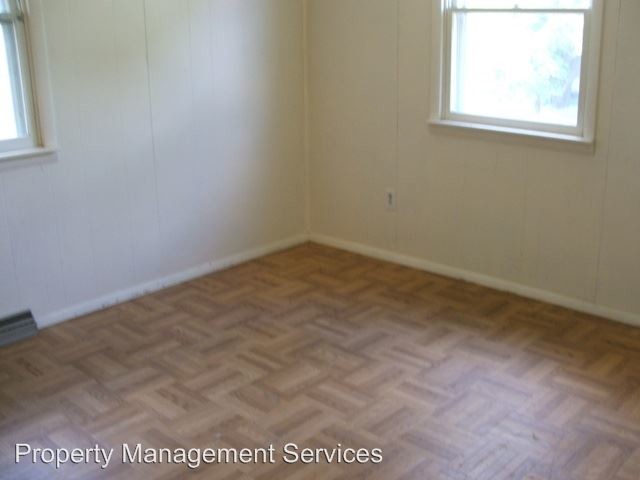 Building Photo - 1 br, 1 bath Apartment - 904 E. Lincoln Ave