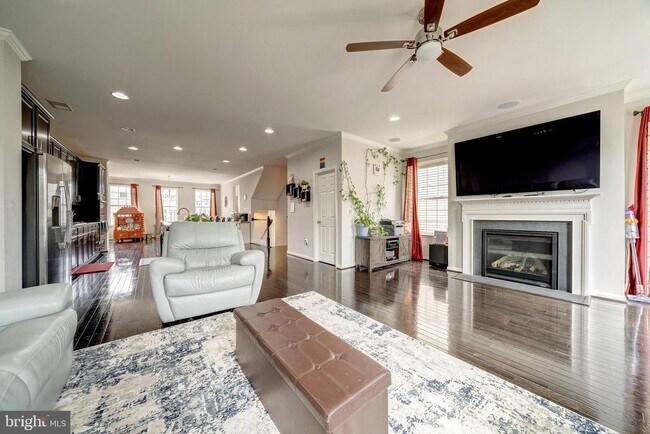 Building Photo - 21497 Willow Breeze Sq