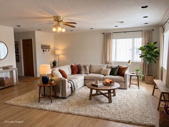 Interior Photo - Garrison Park