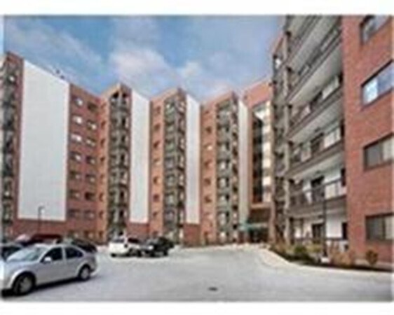 Foto del edificio - 90 Quincy Shore Dr