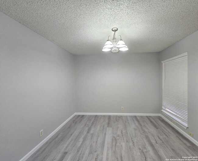 Building Photo - 5507 Roanwood
