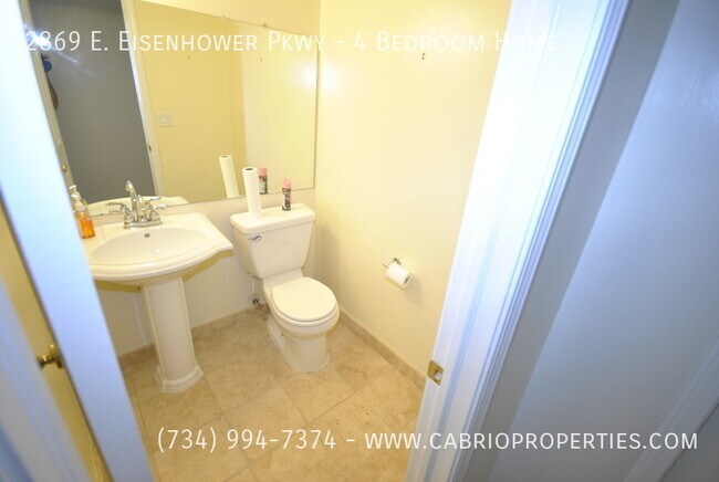 Foto del edificio - 2869 E Eisenhower Pkwy