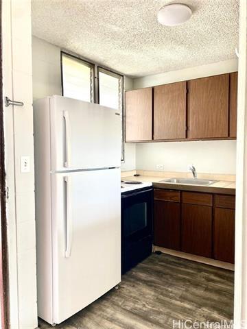 Building Photo - 99-070 Kauhale St