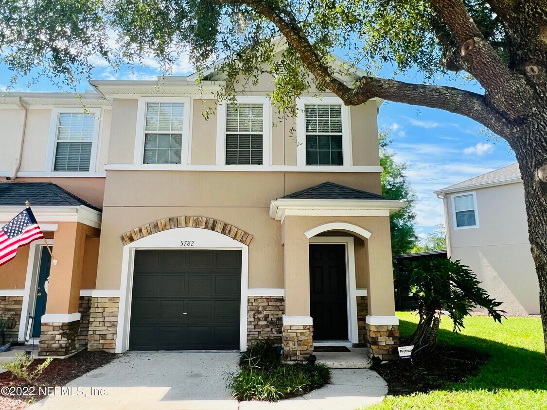 5782 Sandstone Way, Jacksonville, FL 32258 House Rental in