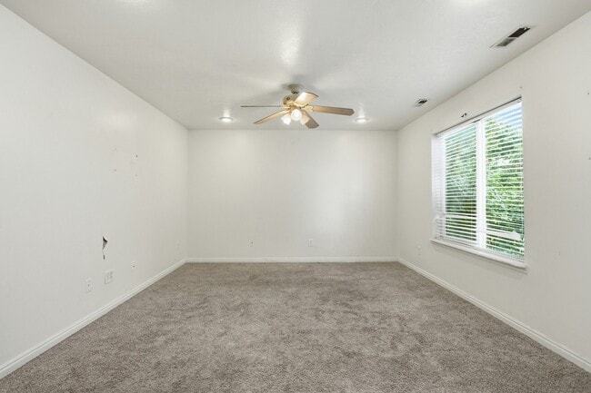 Building Photo - 154 N 800 E