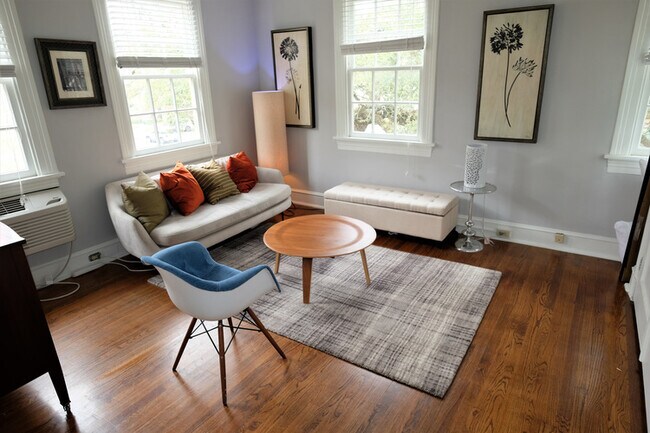 Living room - 3300 Saint Charles Ave