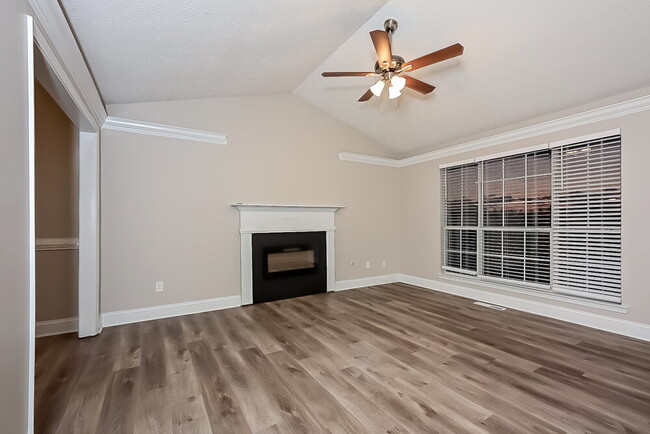 Building Photo - 324 Brannans Ct