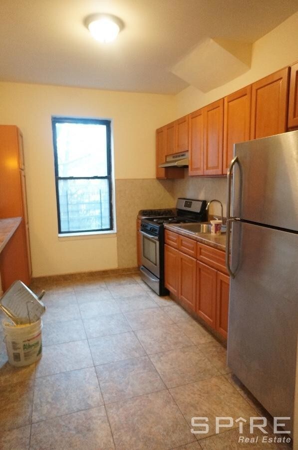 Foto del edificio - 1602 E 43rd St