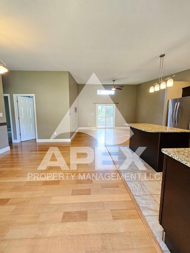 Foto del edificio - Contemporary Ranch Style 3Bd – 2Ba Single ...