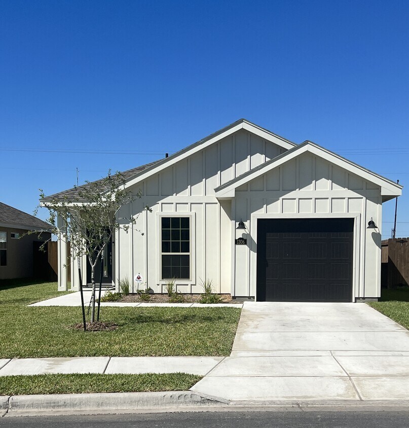 1306 E Sonador Dr S, Edinburg, TX 78542 House Rental in Edinburg, TX