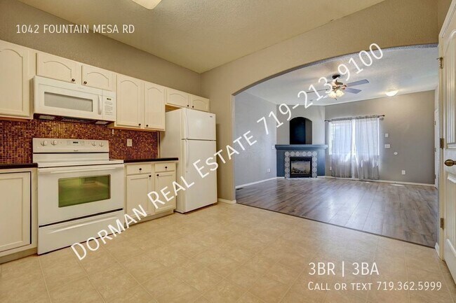 Building Photo - 3 Bedroom townhome in Fountain