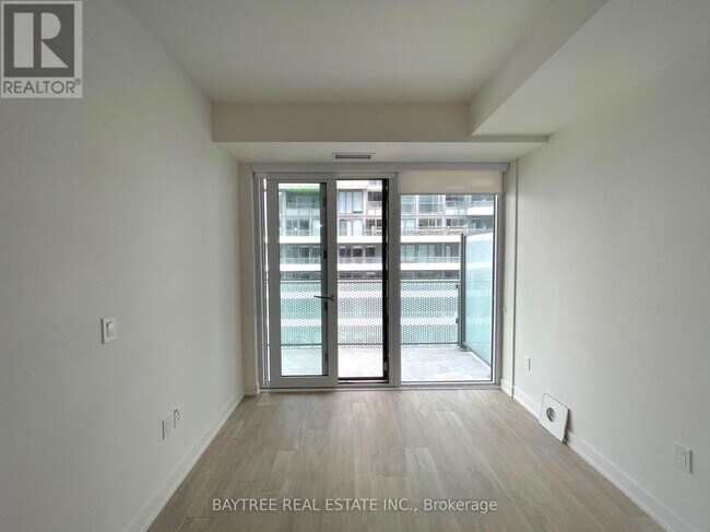 Building Photo - 135 Lower Sherbourne St