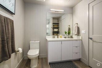 2BR, 2BA -951SF - Strada 1200