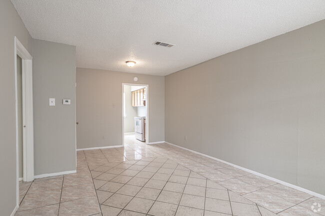 2BR, 2BA - 996SF - Axis Manor Apartments