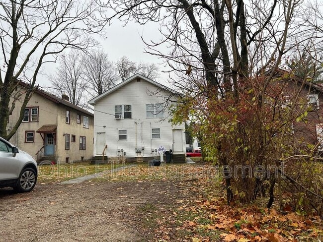 Building Photo - 1483 Republic Ave