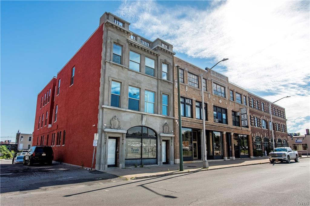 221 Elizabeth St, Utica, NY 13501 Apartment for Rent in Utica, NY