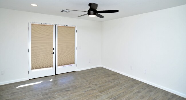 Building Photo - 3141 N Olsen Ave