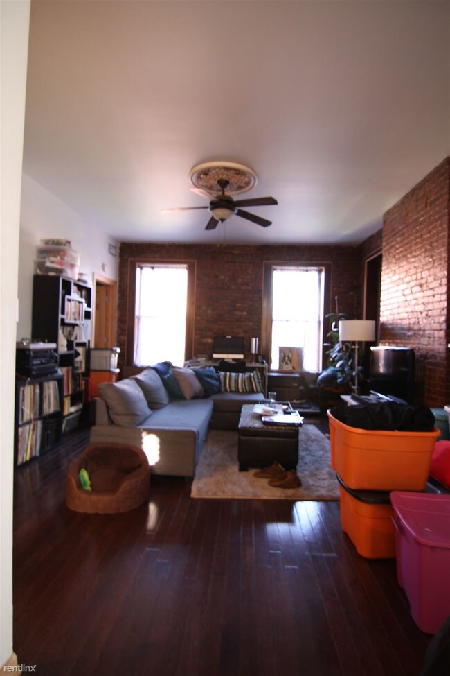 Foto del edificio - 195 Greene Ave