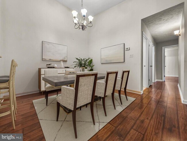 Foto del edificio - 58 Windbrooke Cir