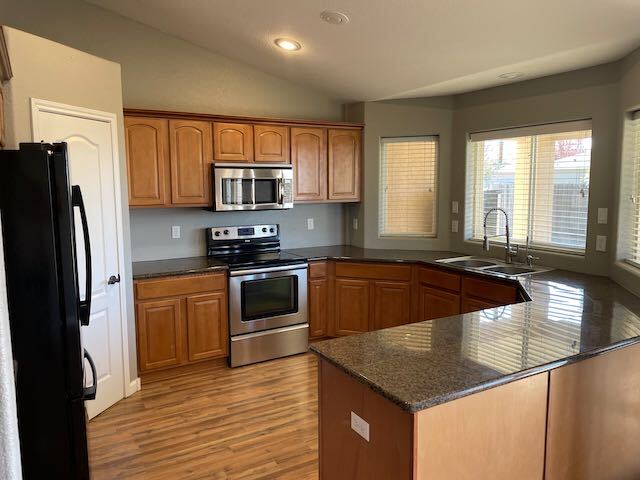 Building Photo - 3001 Elizabeth Ct