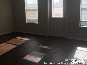 Foto del edificio - 5710 Golf Heights