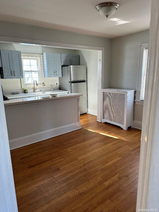 745 Lakeside Dr, Baldwin, NY 11510 Room for Rent in Baldwin, NY