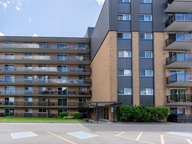Building Photo - Patricia Apartments