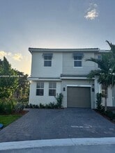 Building Photo - 247 SW 169th Ln