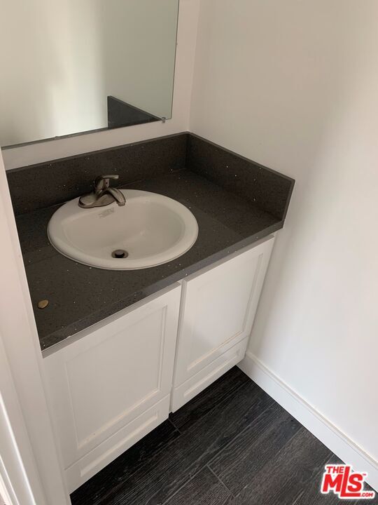 Foto del edificio - 2509 1/2 Cincinnati St