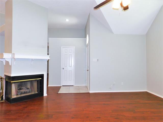 Foto del edificio - 1539 Pickwick Ln