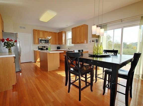 Foto del edificio - 968 Ashbrook Cir