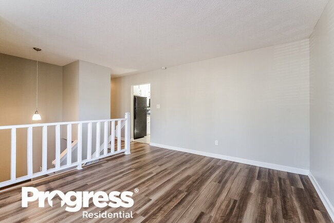 Foto del edificio - 773 15th Ct NW