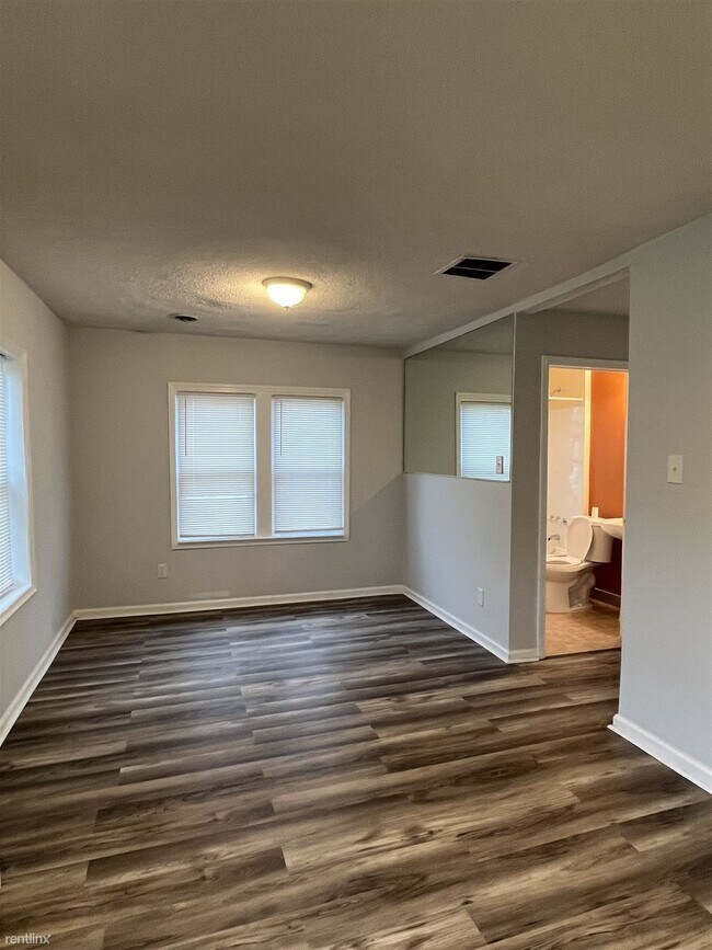 Foto del edificio - 2 br, 1 bath House - 5215 Gateshead St