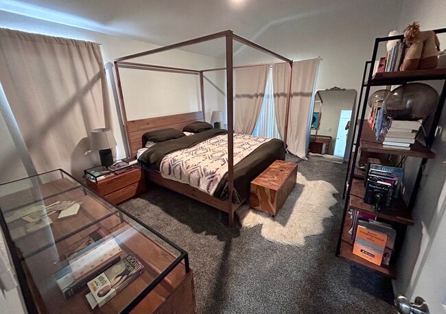 Master Bedroom - 25510 Portola Loop