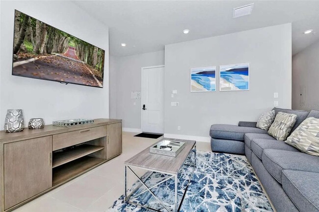 Foto del edificio - 7740 Sandy Ridge Dr