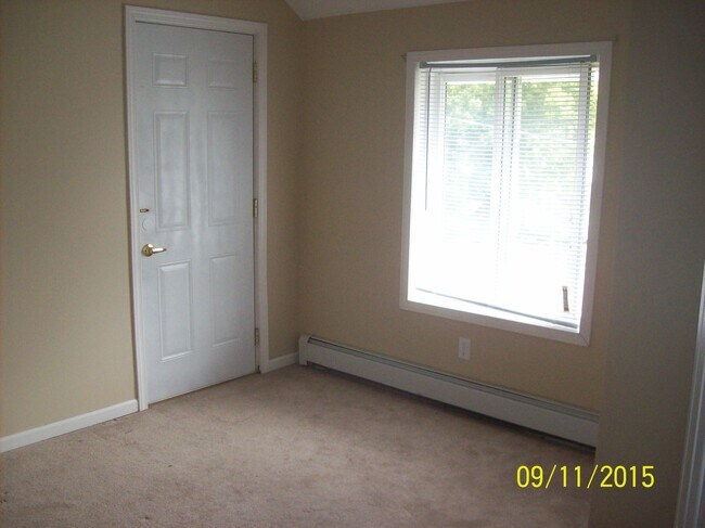 Foto del edificio - 652 Wisconsin St