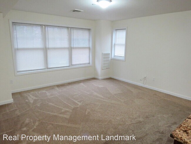 Building Photo - 1 br, 1 bath House - 619 Broadway Unit 13