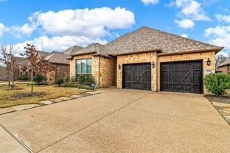 Building Photo - 1603 Trowbridge Cir
