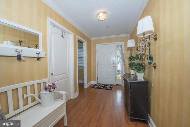 Foto del edificio - 284 Militia Dr