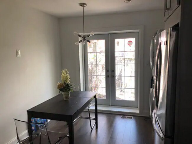 Foto del edificio - 2531 Kimball St