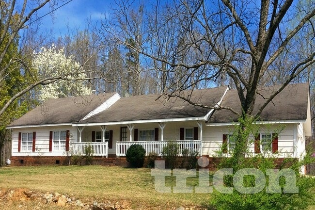 Building Photo - 101 Benson Rd